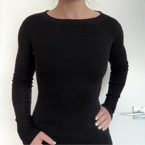 Express Black Round Neck Sweater Classic Preppy Minimalist Winter Fall Slimming